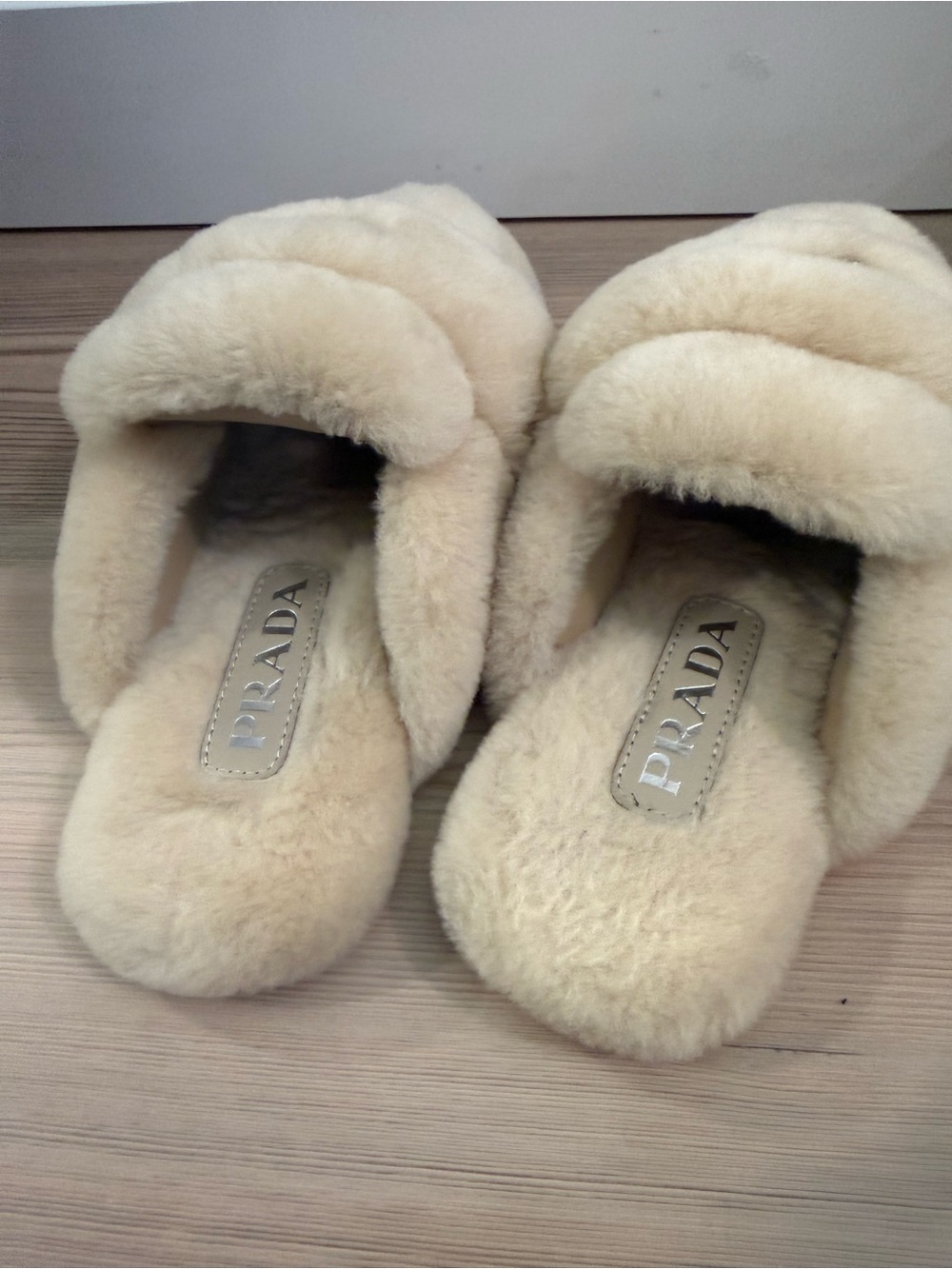 Authentic Prada Cream Shearling Slide Slippers with Metal Triangle Logo - Picture 3 of 4